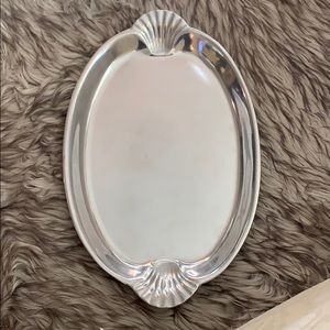 Wilton Armetale Scallop Handled Oval Serving Tray